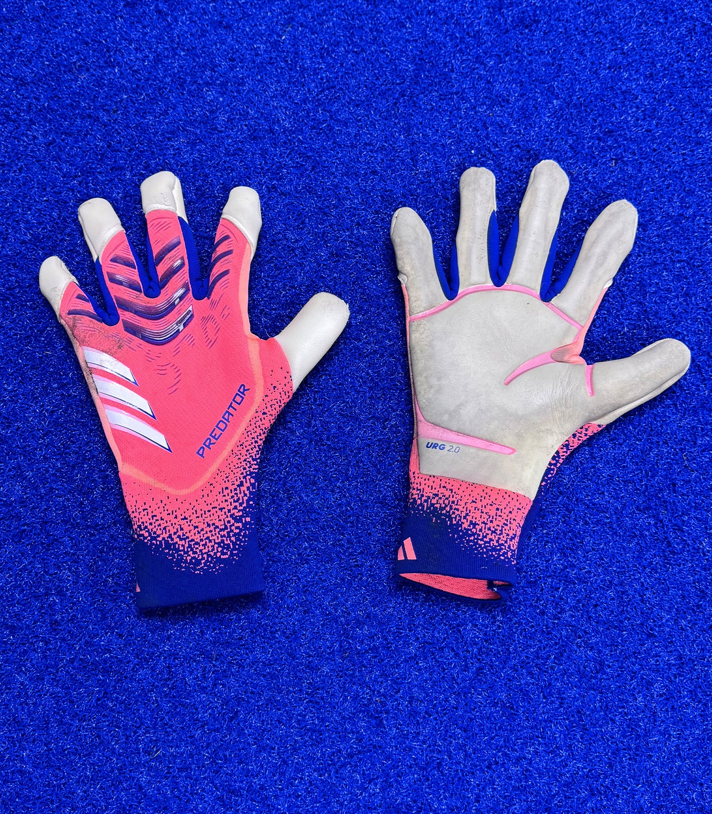 BEN HAMER WORN GOALKEEPER GLOVES