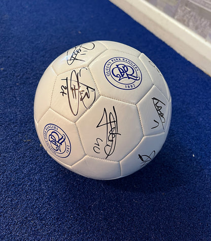 QPR SIGNED FOOTBALL BY 25/26 SQUAD